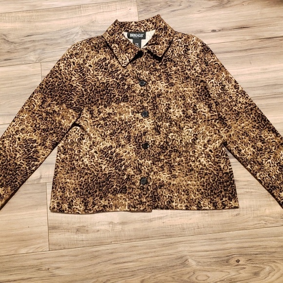 Briggs New York Jackets & Blazers - Womens Briggs Petite Cheetah Jacket Blazer Size PM